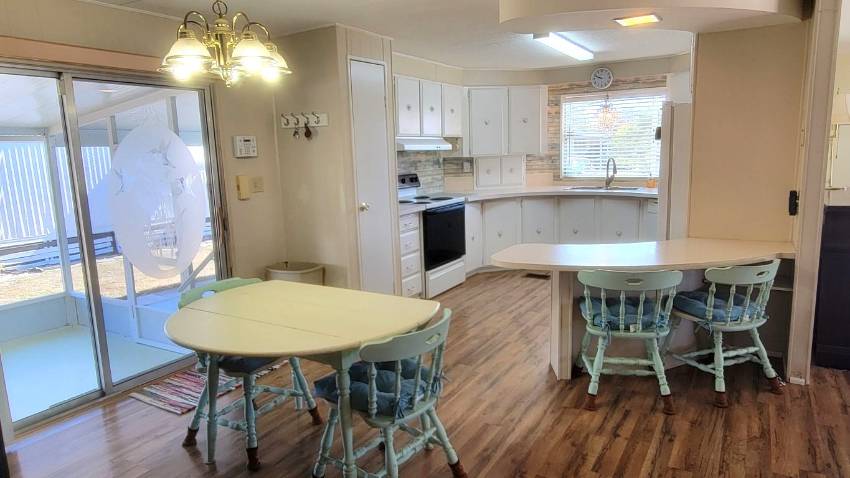 203 Rainbow Lane West a Dundee, FL Mobile or Manufactured Home for Sale